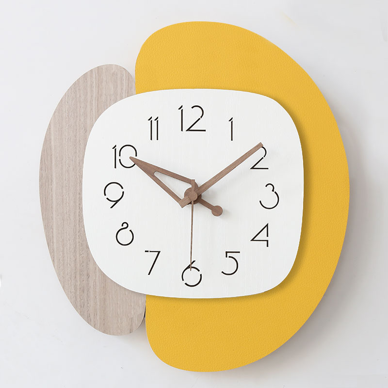 Light Luxury Simple Modern Decorative Clock